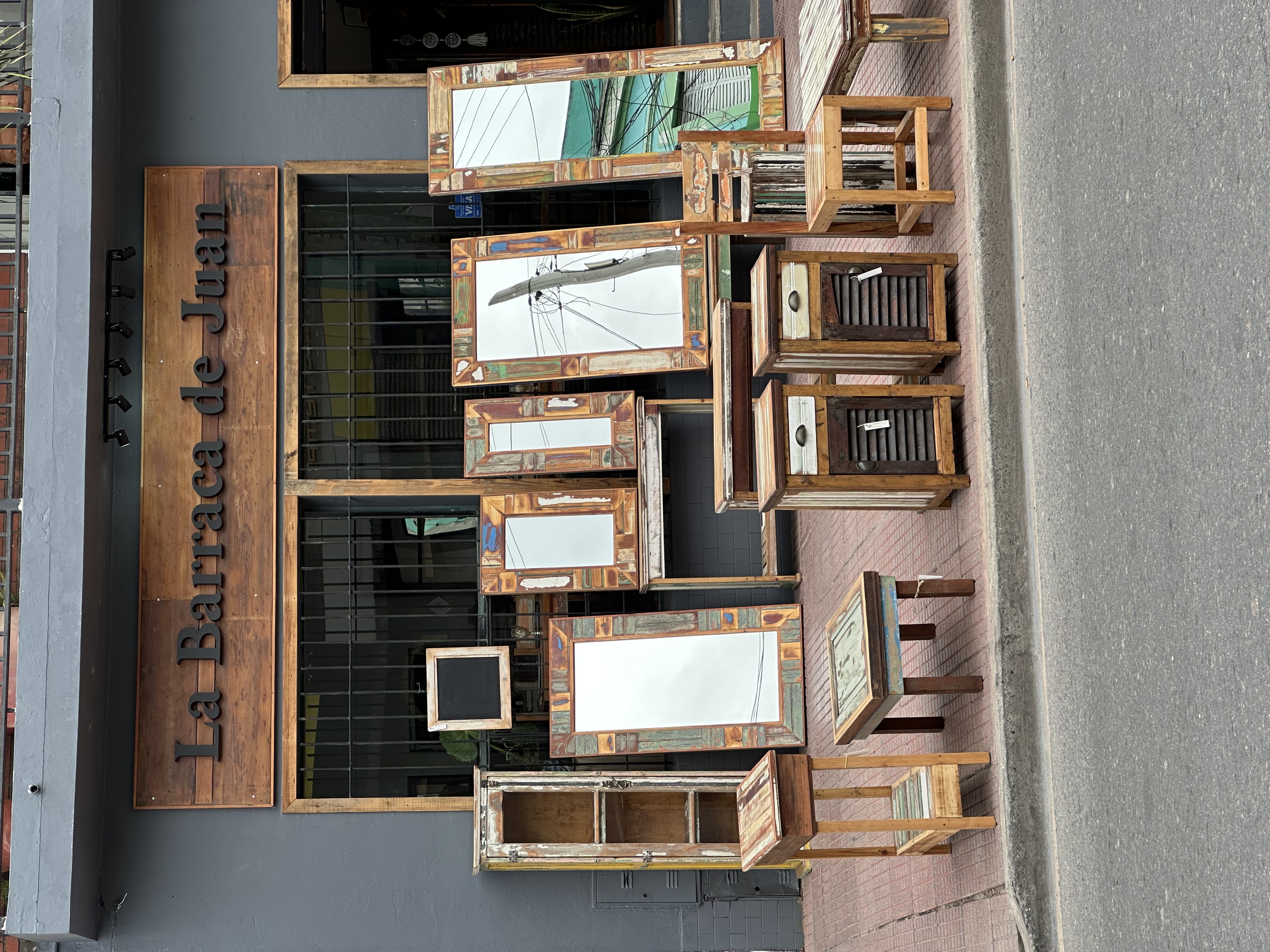 Mueble artesanal de La Barraca De Juan 11